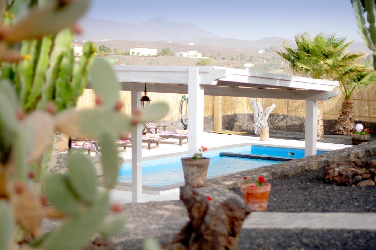 Villa Los Volcanes El Charco  ภายนอก รูปภาพ