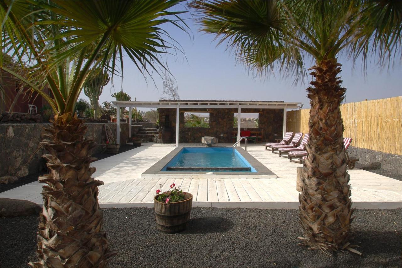 Villa Los Volcanes El Charco  ภายนอก รูปภาพ